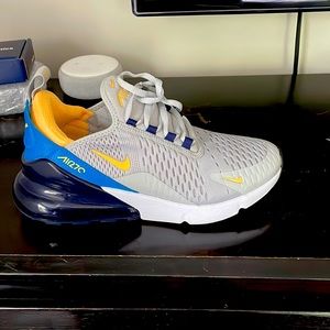 Boys grade school Nike air max 270
